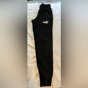 Men’s Puma Joggers